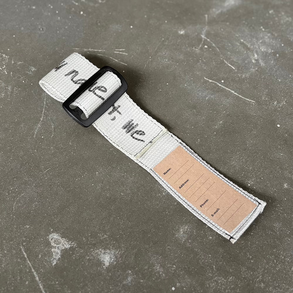 fly tag
