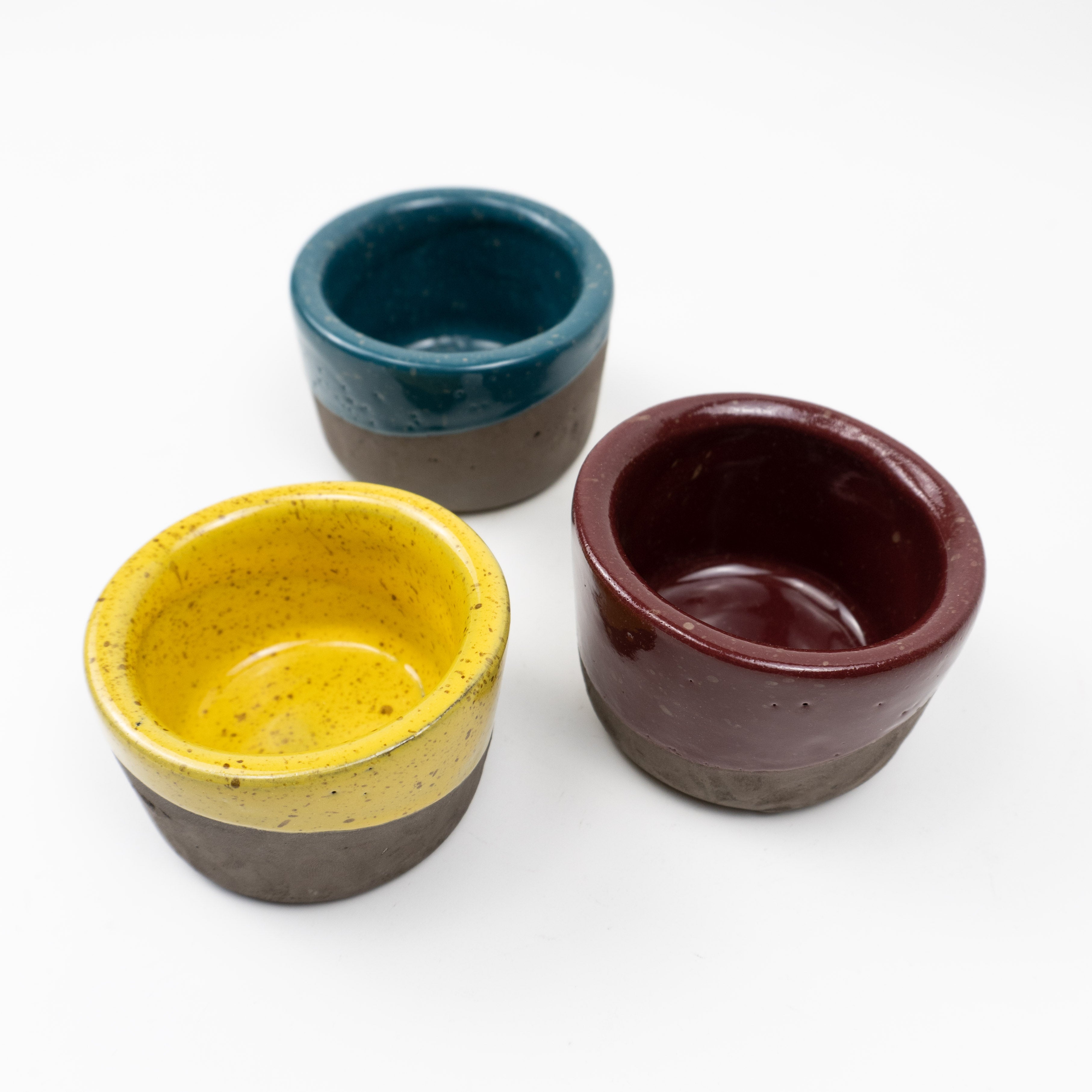 REMEMBER Set 6 Ciotole Colorate Con Vassoio In Legno Di Bambù - Snack & Dip, 33x22 Cm